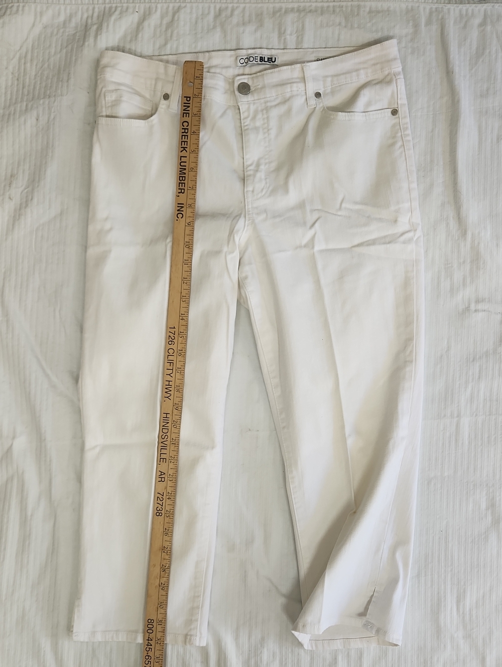 Code Bleu Women’s White Straight Jeans